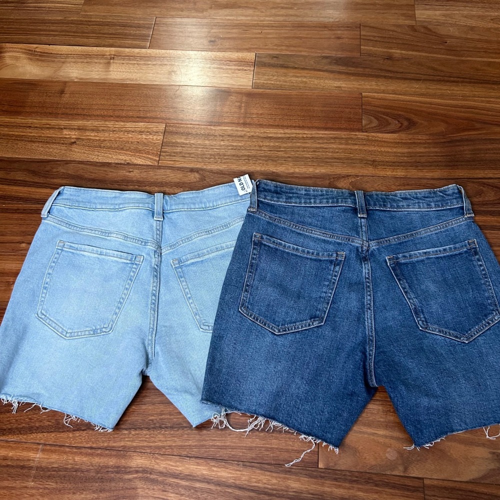 Old Navy Womens OG Straight High Rise Distressed Denim Shorts Size 6 - Picture 6 of 10